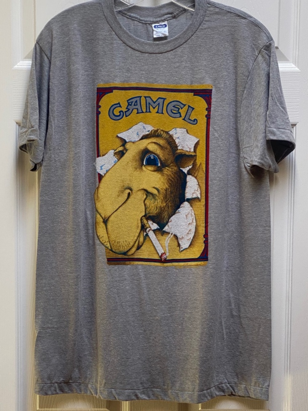 Vintage Joe Camel Men's Gray T Shirt. Never Worn